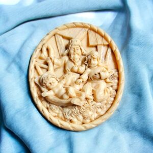 Nativity Brooch
